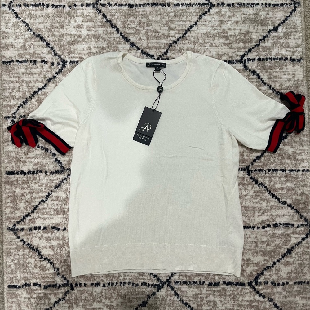 Adrianna Papell Elegant Sweater White Top with Black and Red Accents